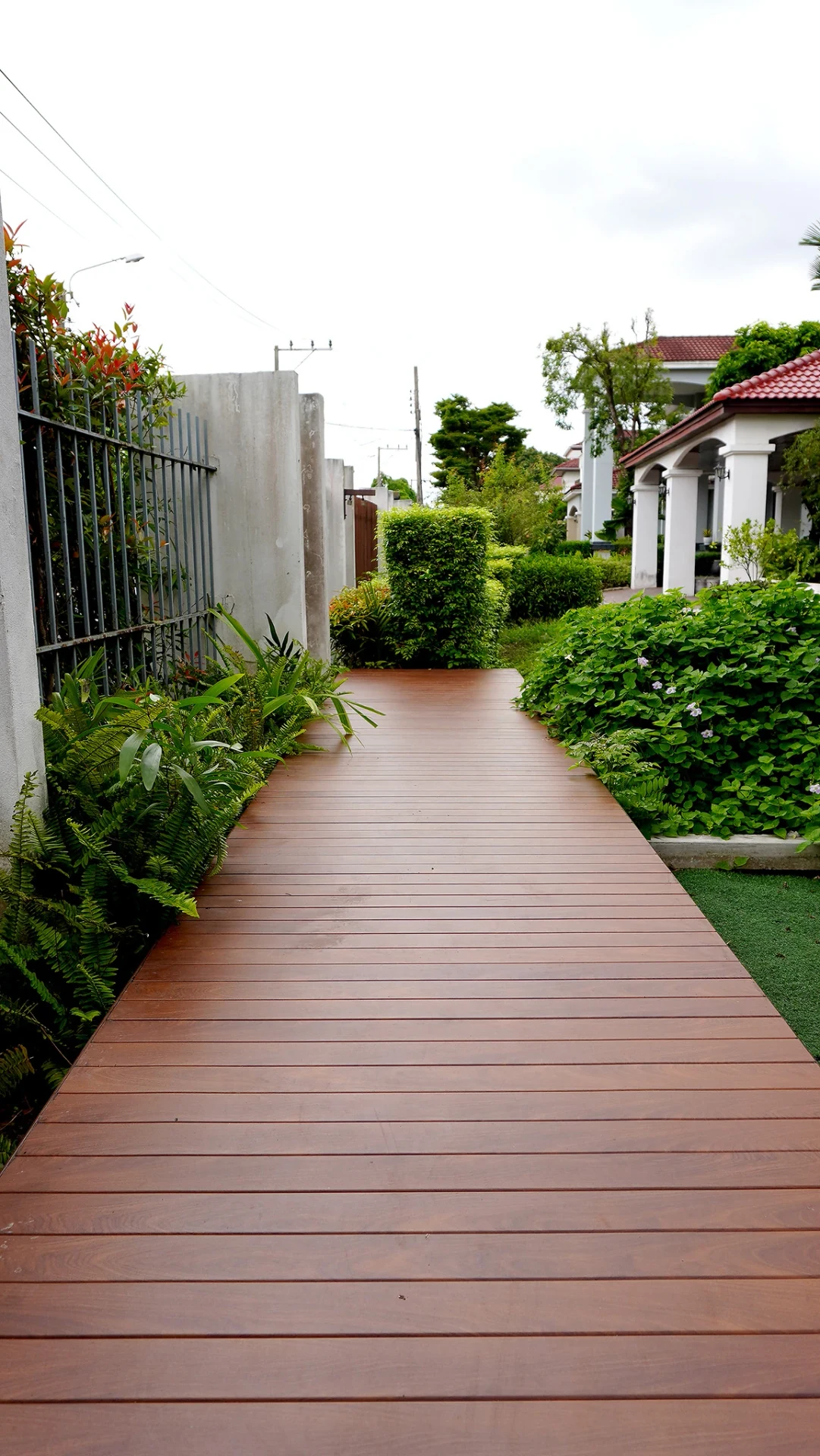 Aludeck — 8