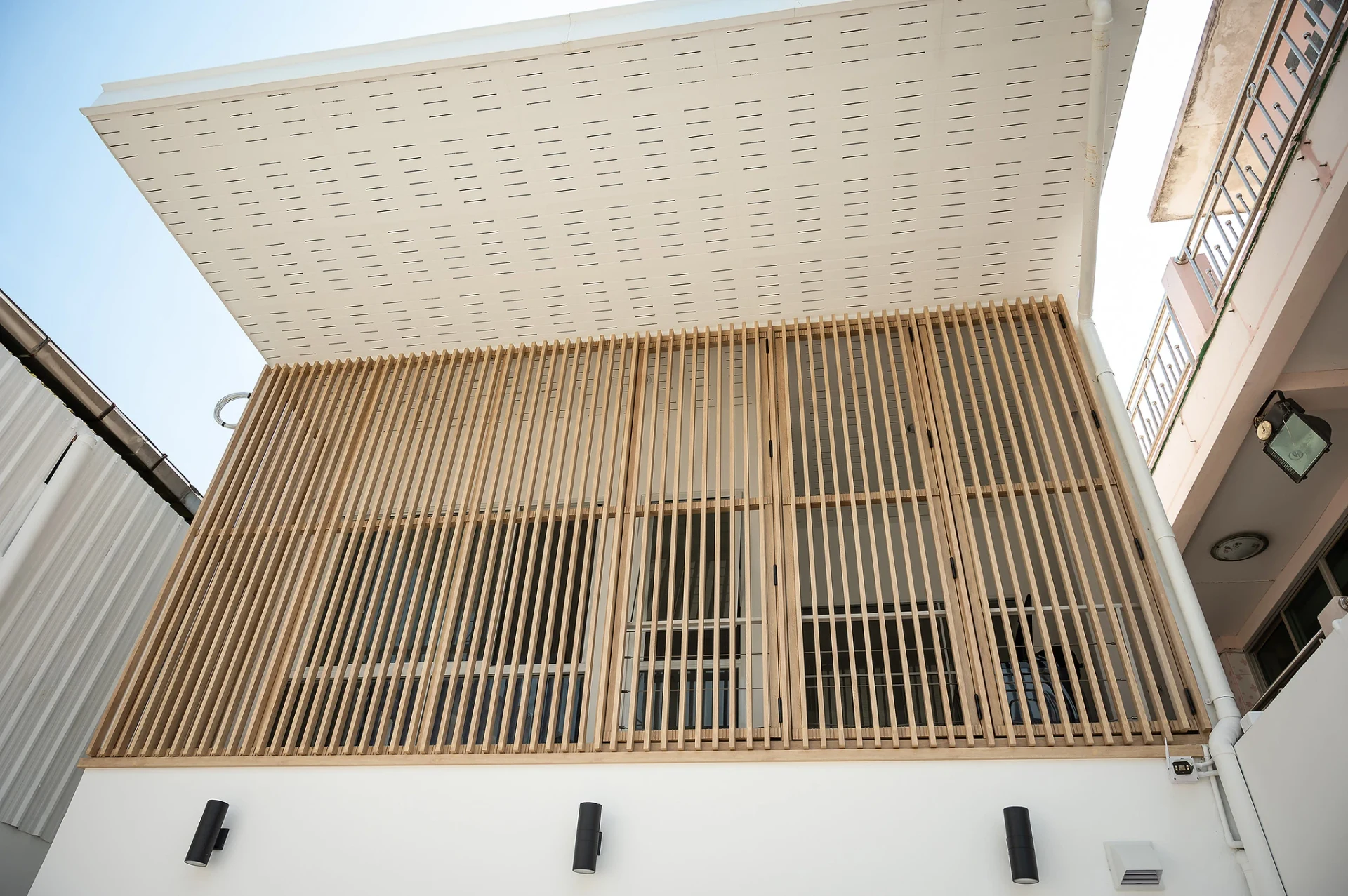 Battens — 10