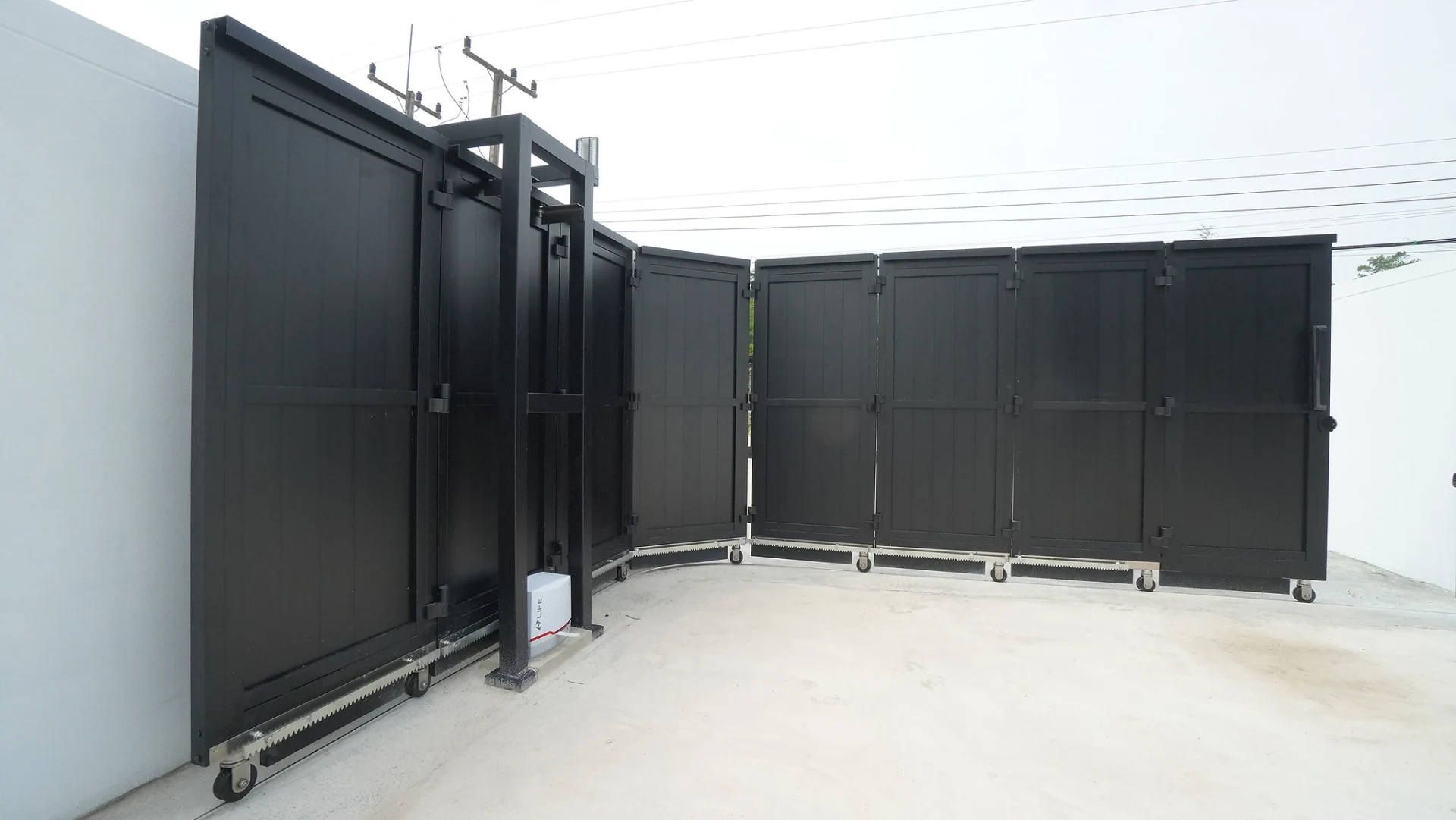 Aluminium gate example Black — 9