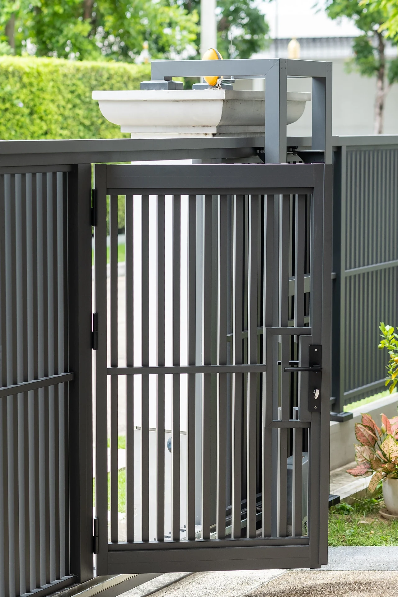 Aluminium gate example High Piano — 12