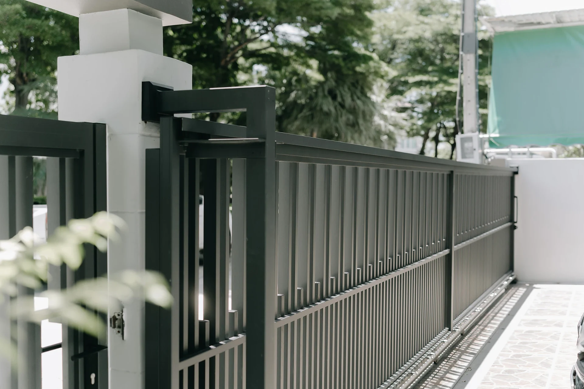 Aluminium gate example Piano — 10