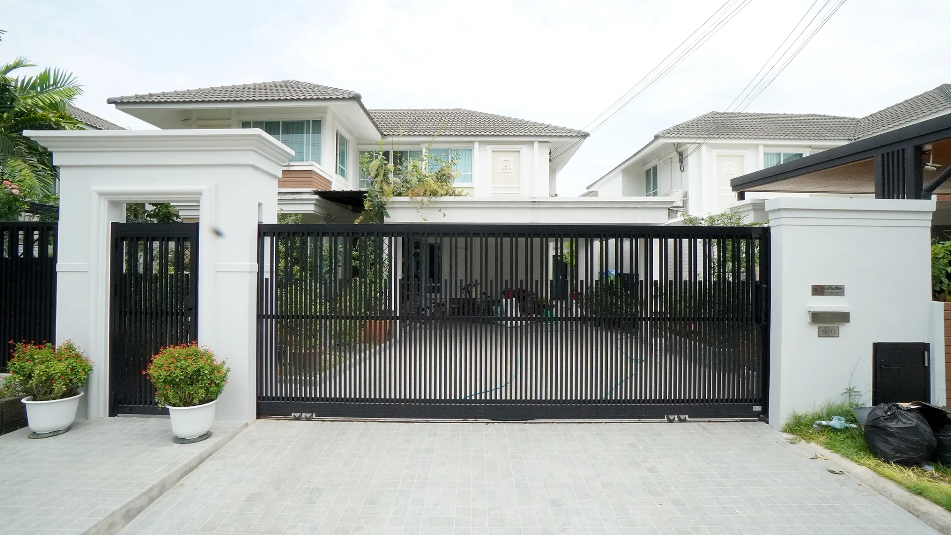 Aluminium gate example Piano — 12
