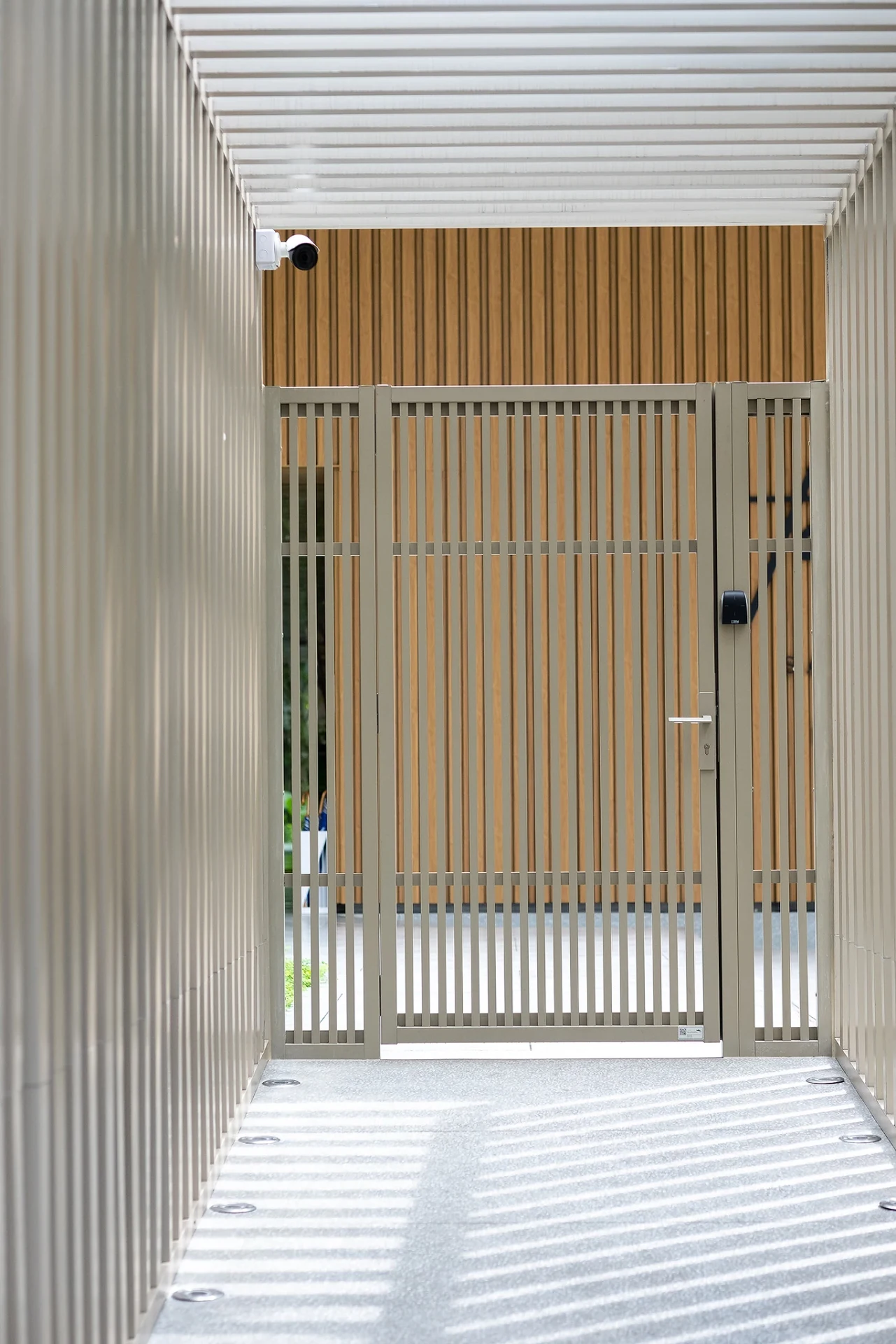 Aluminium gate example Standard — 4
