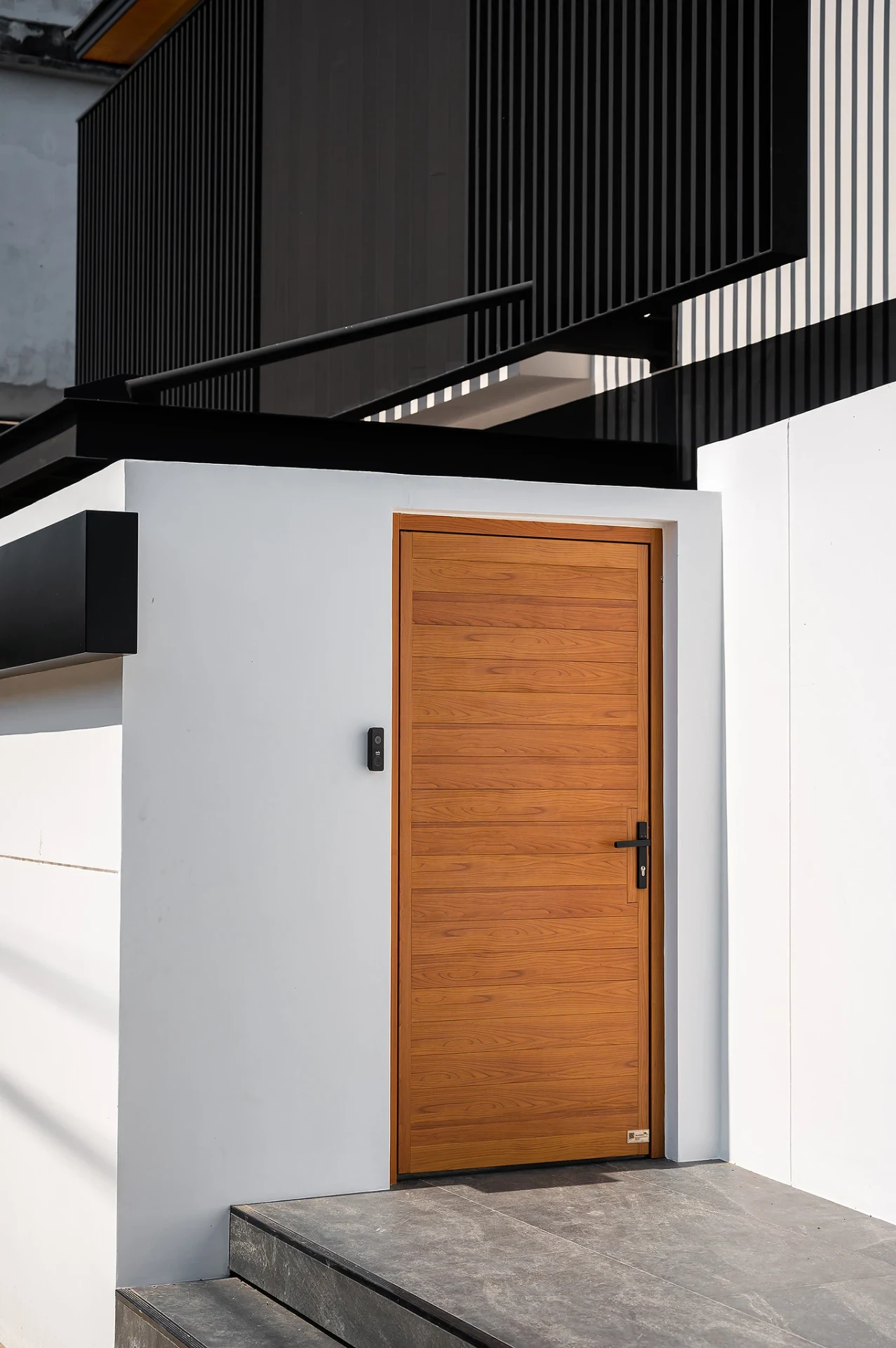 Aluminium gate example Standard — 11