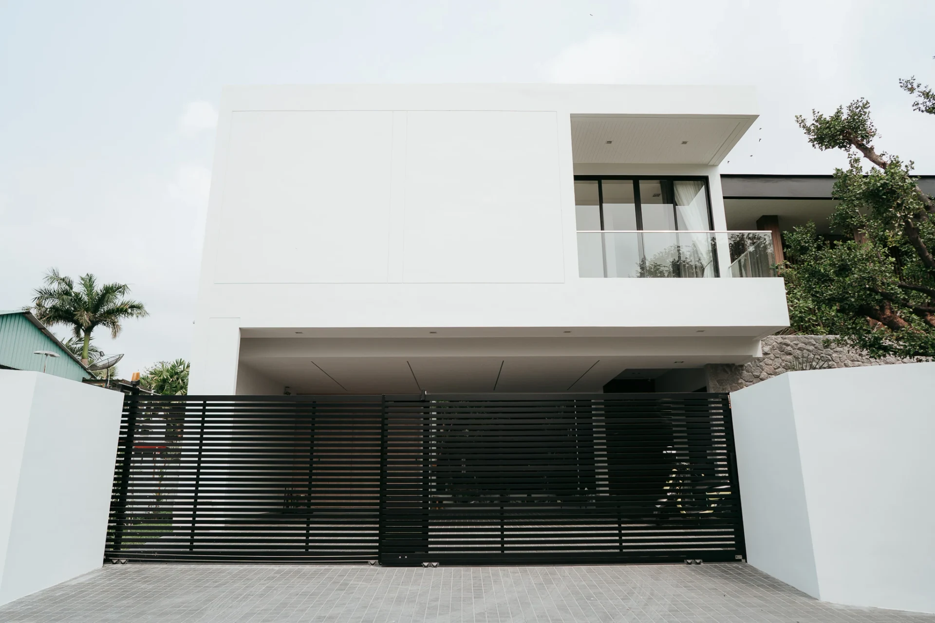 Aluminium gate example Standard — 17
