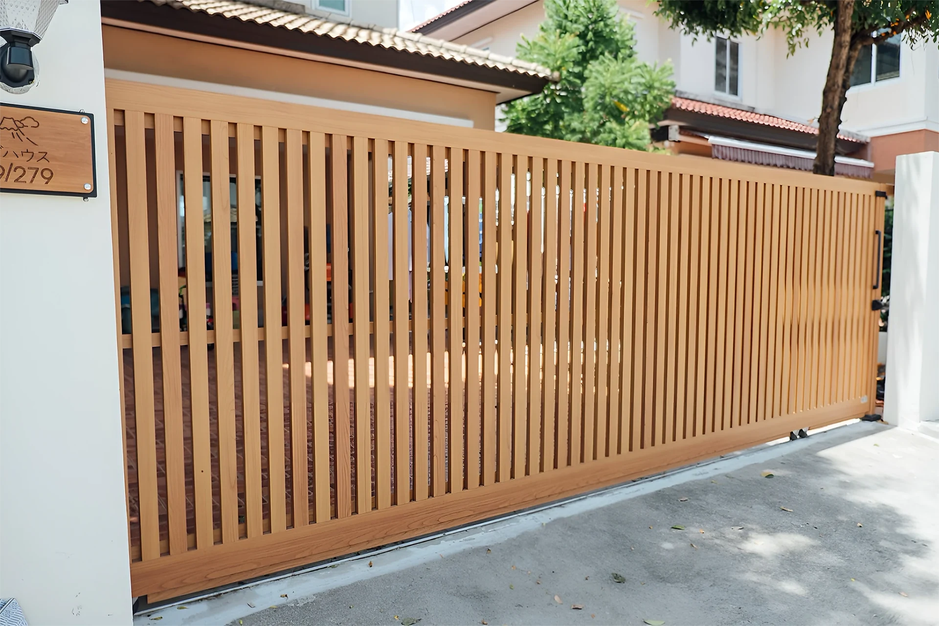 Aluminium gate example Standard — 20