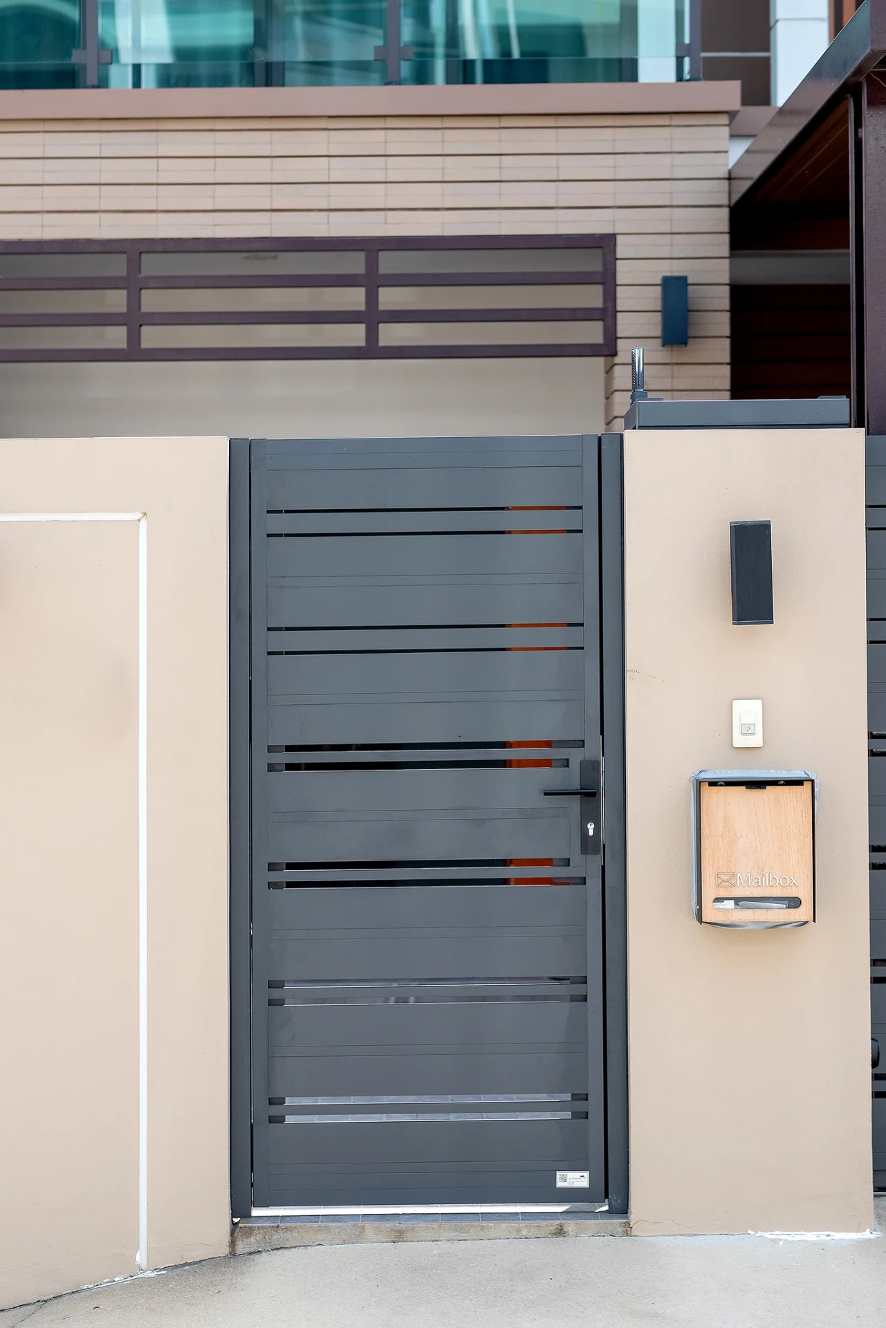 Aluminium gate example Twin — 5
