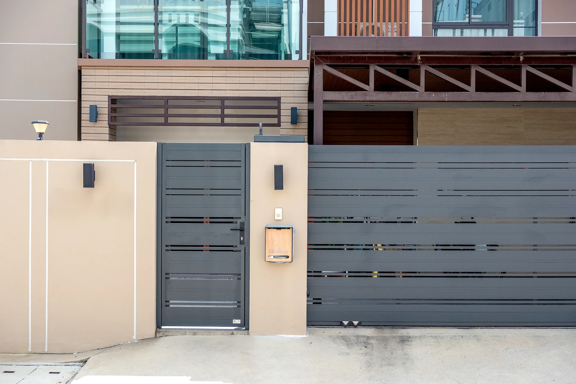 Aluminium gate example Twin — 6