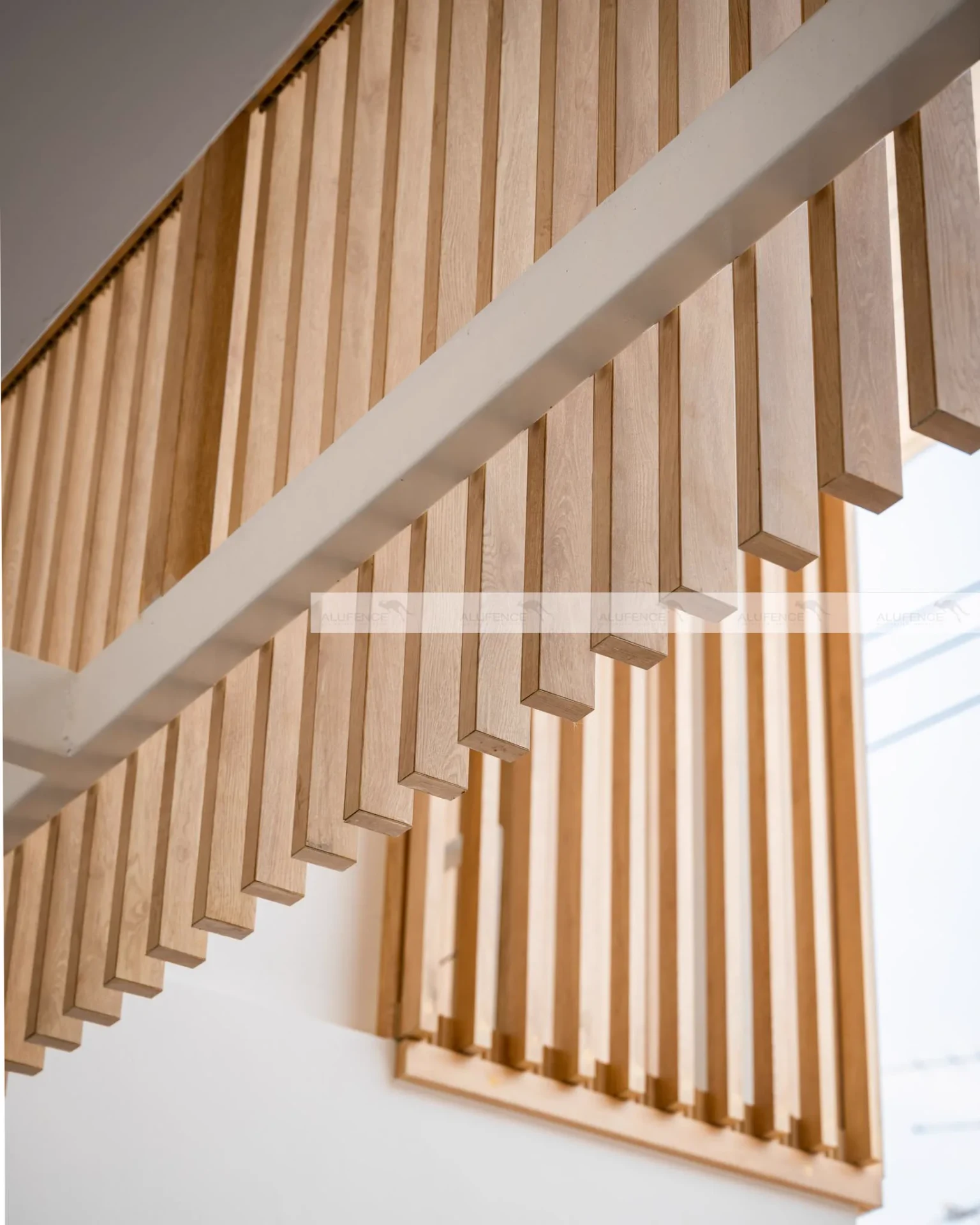 The concealed screw system