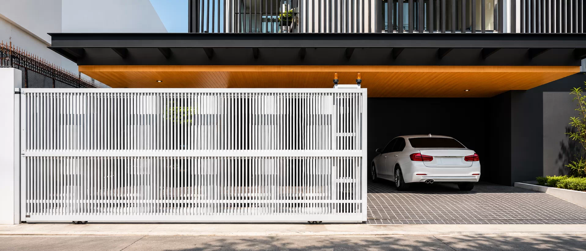 STANDARD DESIGN Aluminium Gate Design