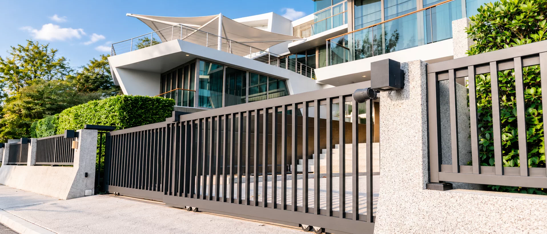 THIN DESIGN Aluminium Gate Design