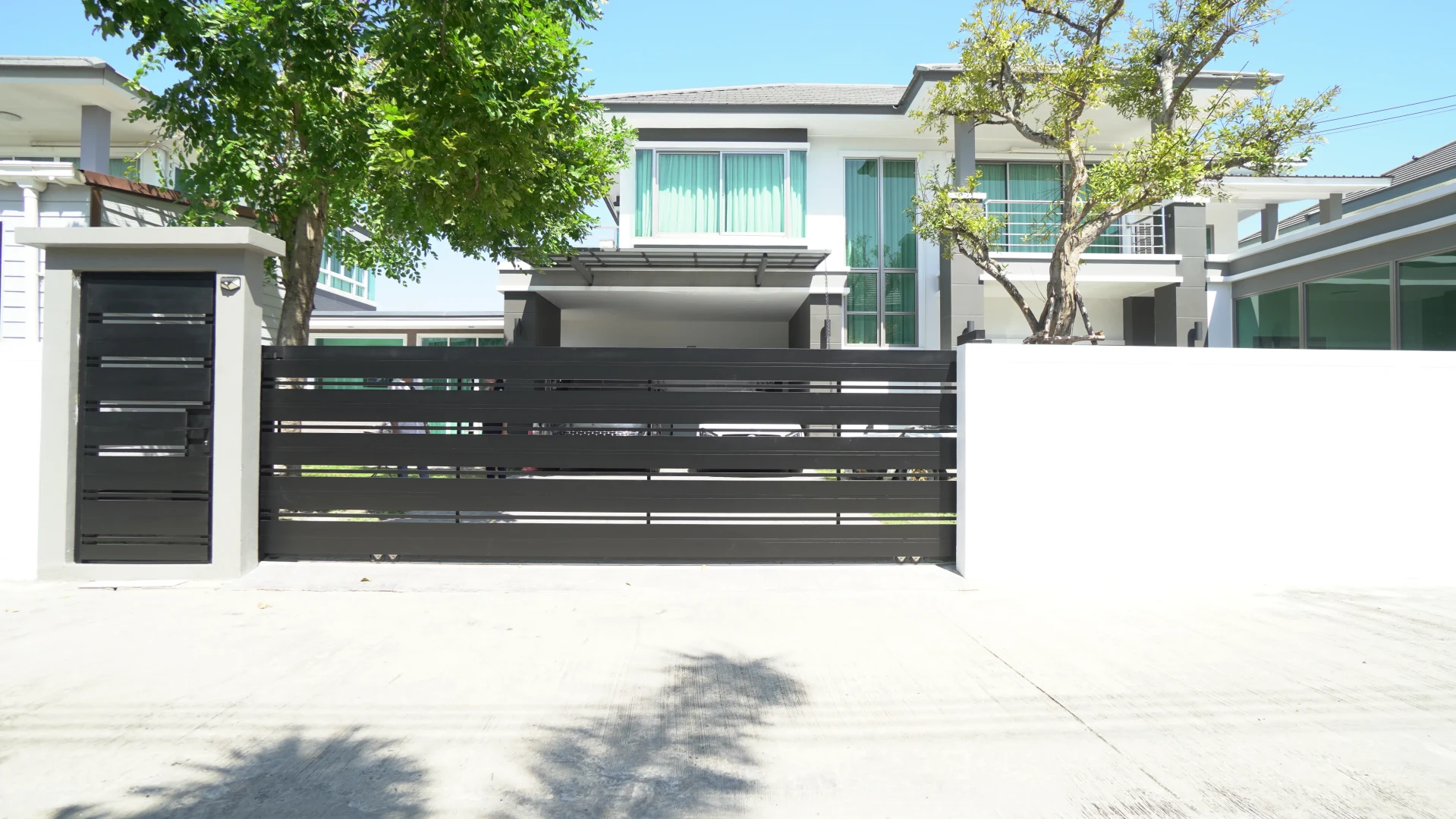 Aluminium gate example Twin — 11