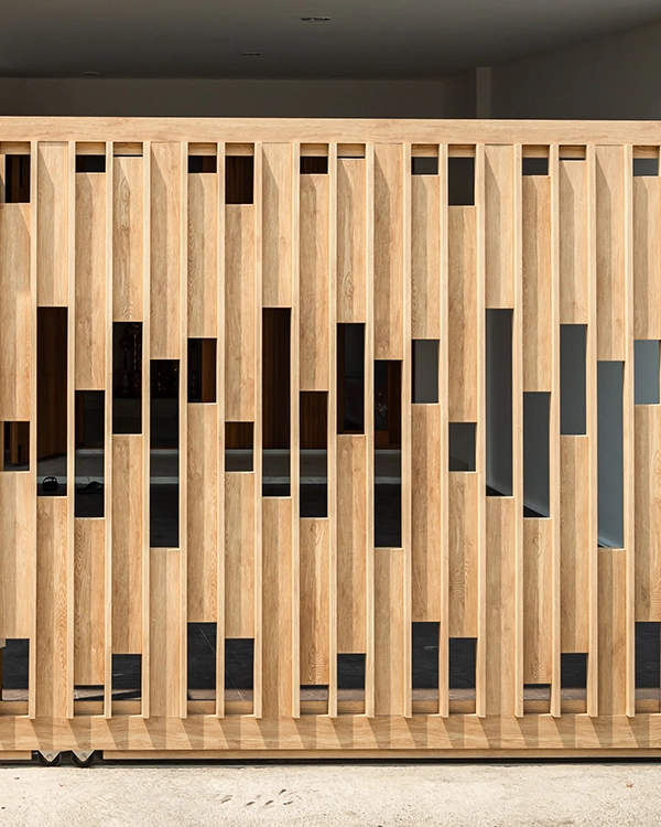 Aluminium gate example Melody